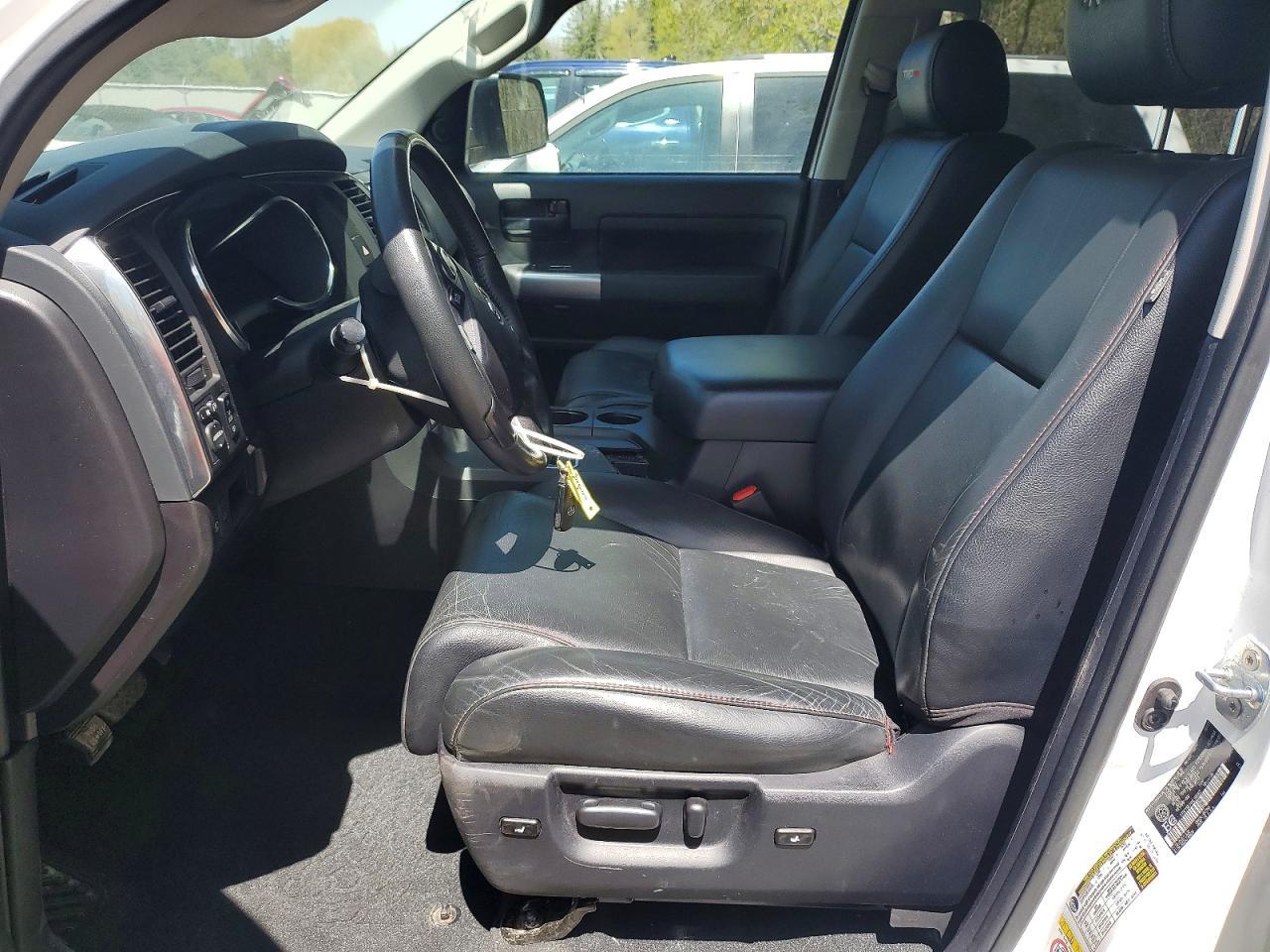 2021 Toyota Sequoia - Image 7