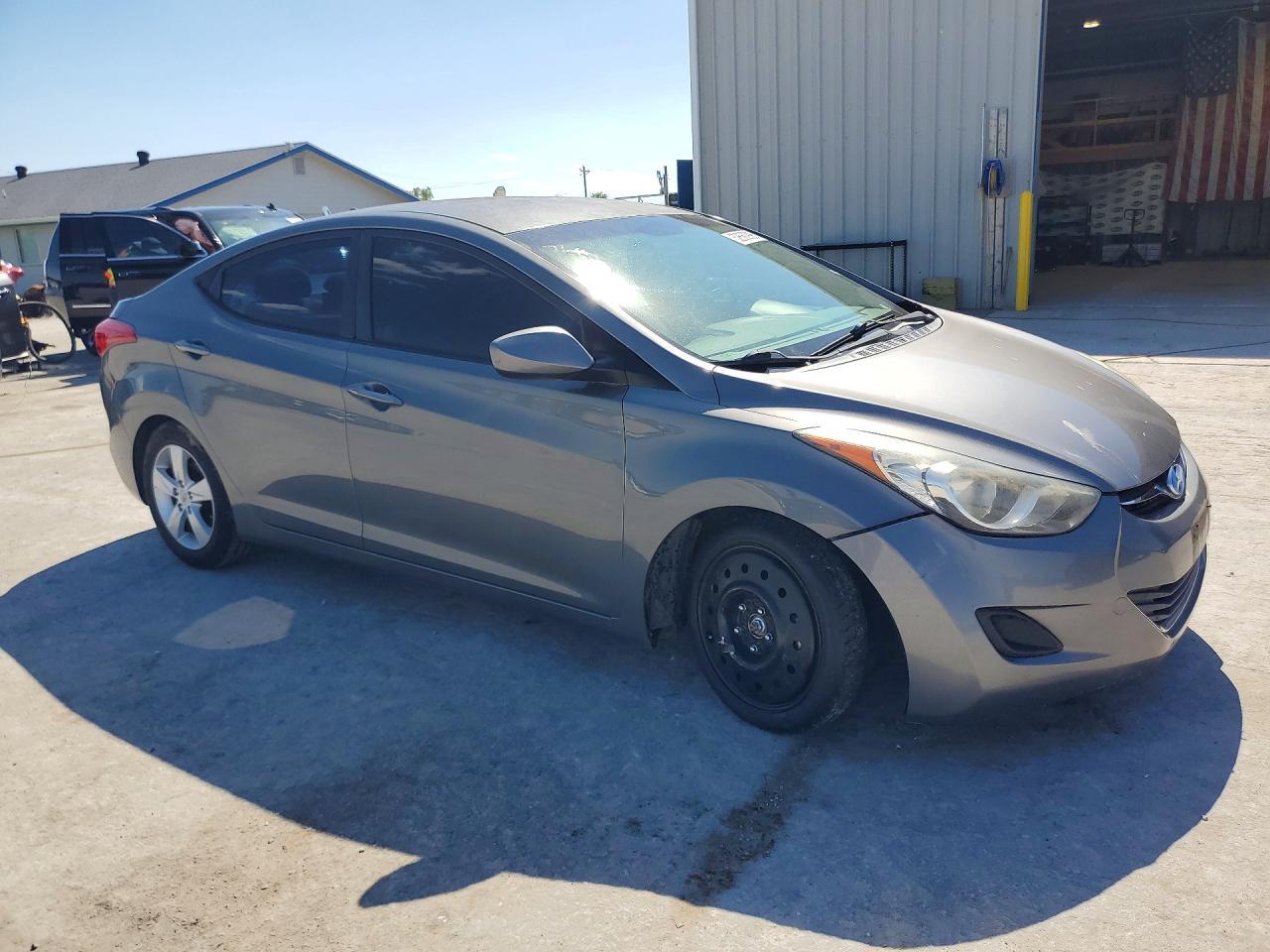 2013 Hyundai Elantra Gls - Image 4
