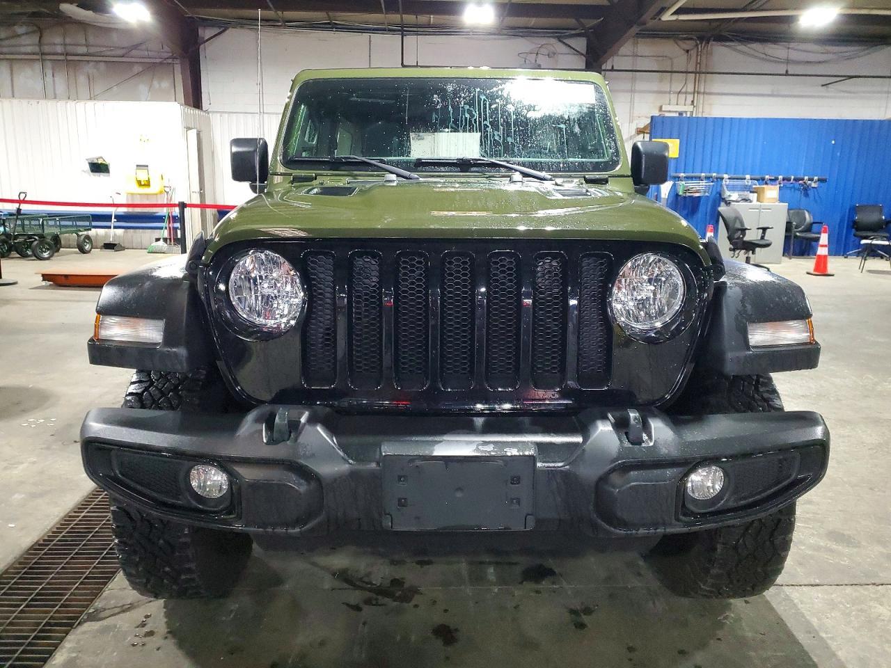 2021 Jeep Wrangler Unlimited Willys Sport 4X4 - Фото 5