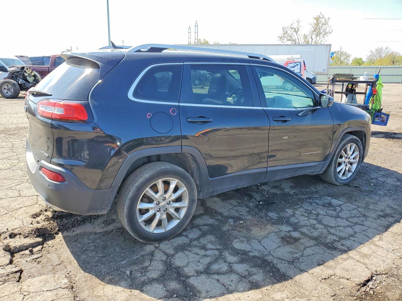 2015 Jeep Cherokee Limited - Фото 3