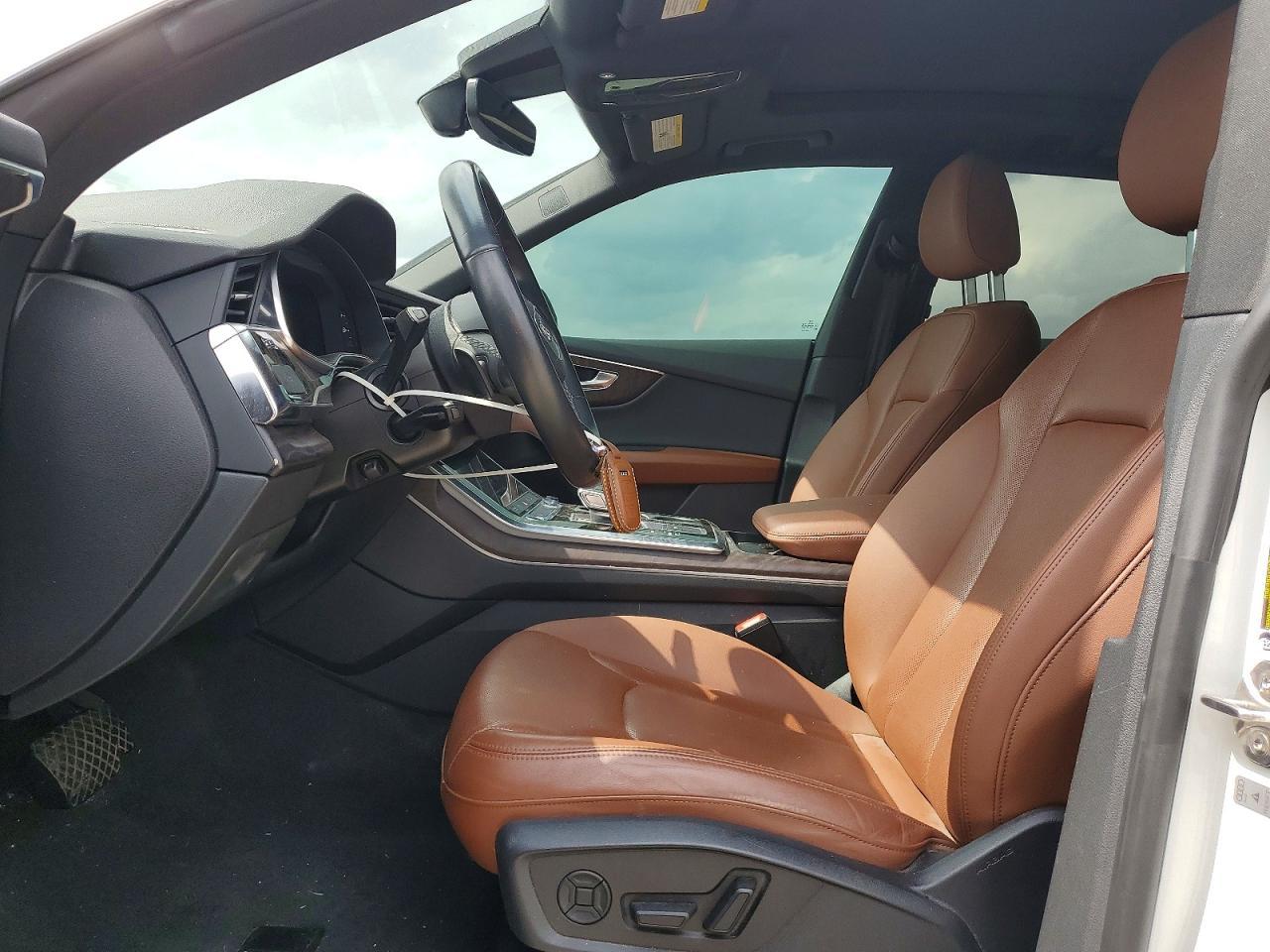 2021 Audi Q8 Premium Plus S-Line - Image 7