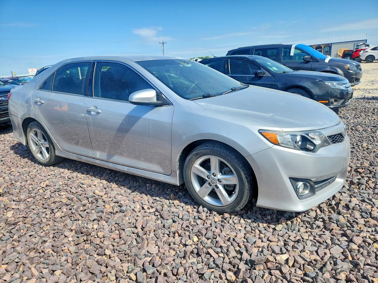 2013 Toyota Camry Se - Фото 4