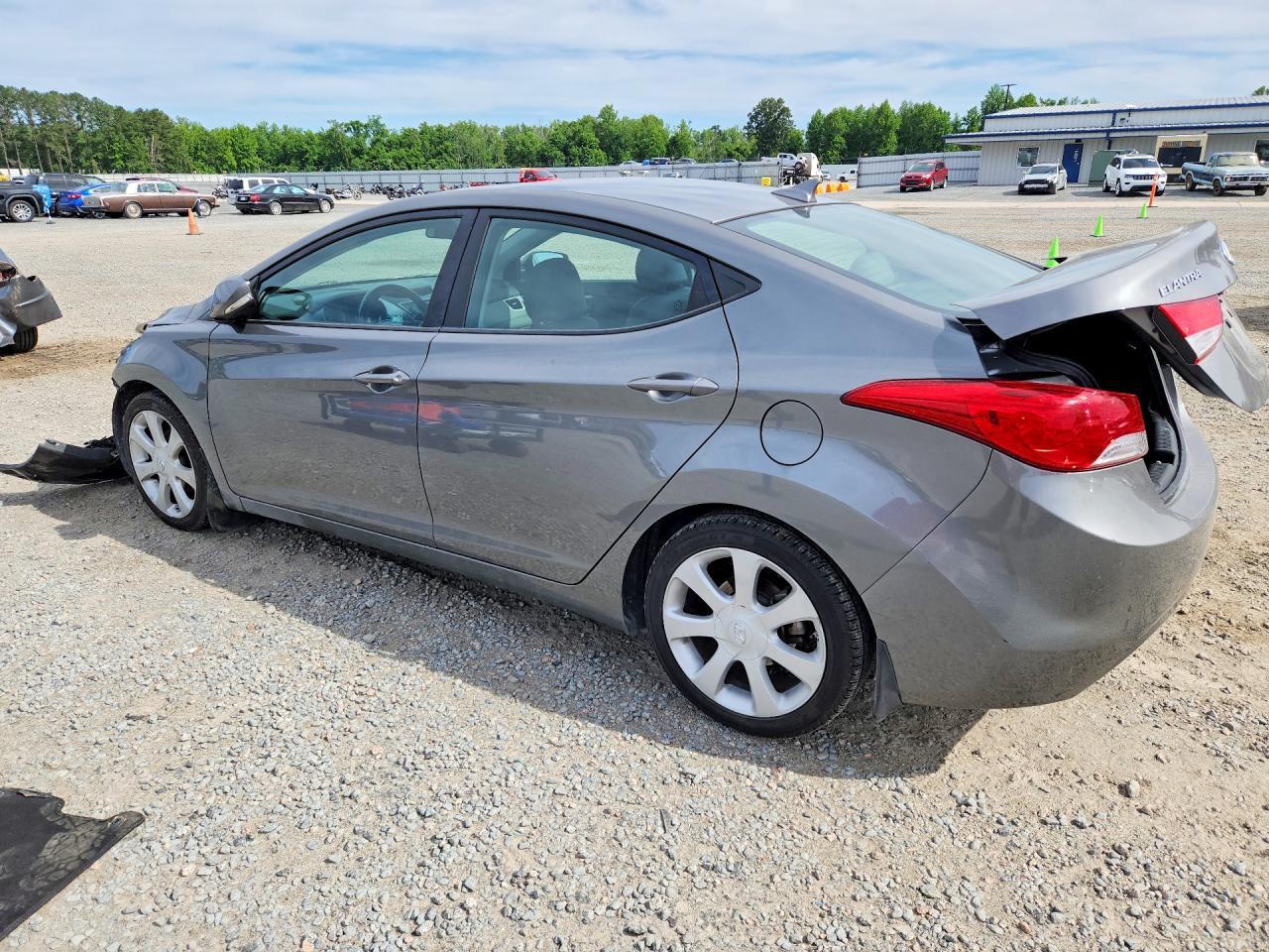 2013 Hyundai Elantra Limited - Фото 2