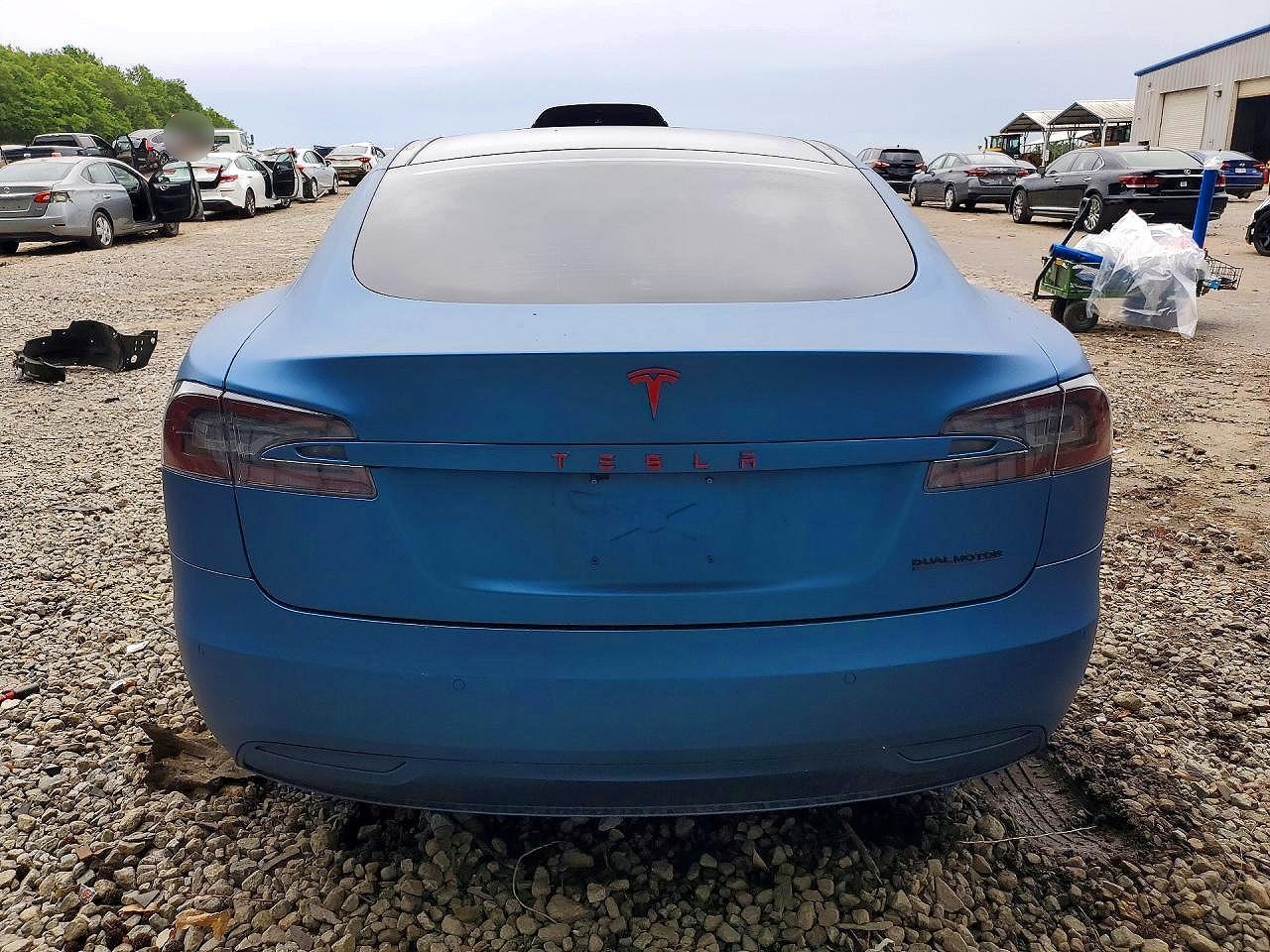 2016 Tesla Model S - Фото 6