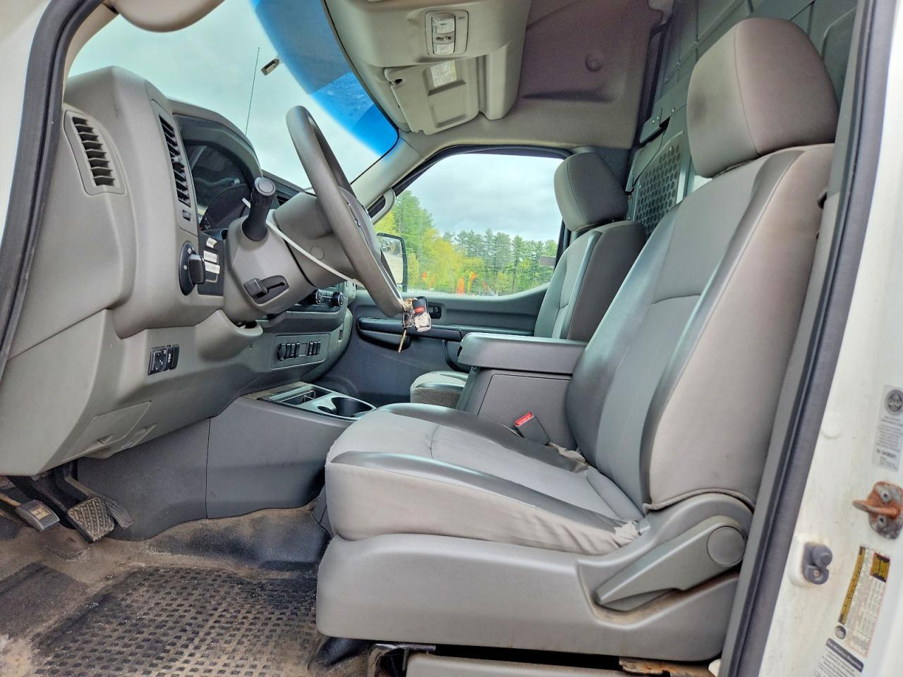 2014 Nissan Nv 2500 - Image 7