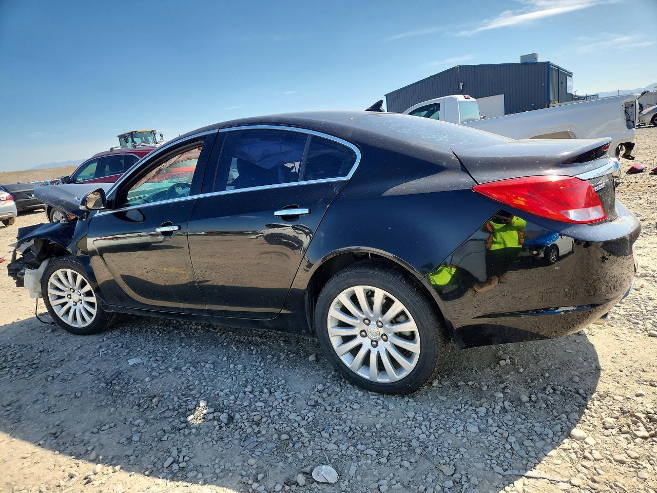 2013 Buick Regal Premium - Image 2