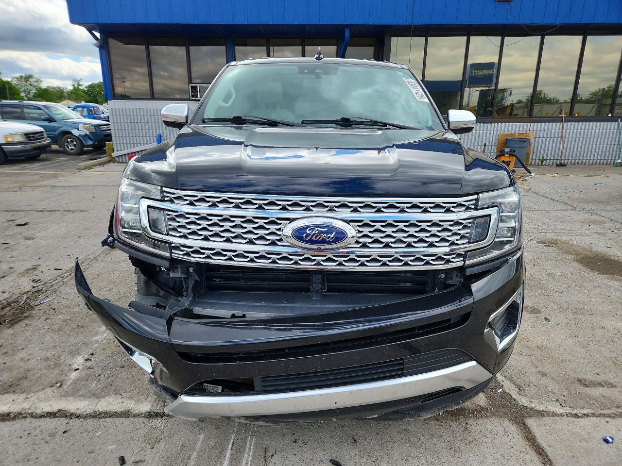 2020 Ford Expedition Max Platinum - Image 5