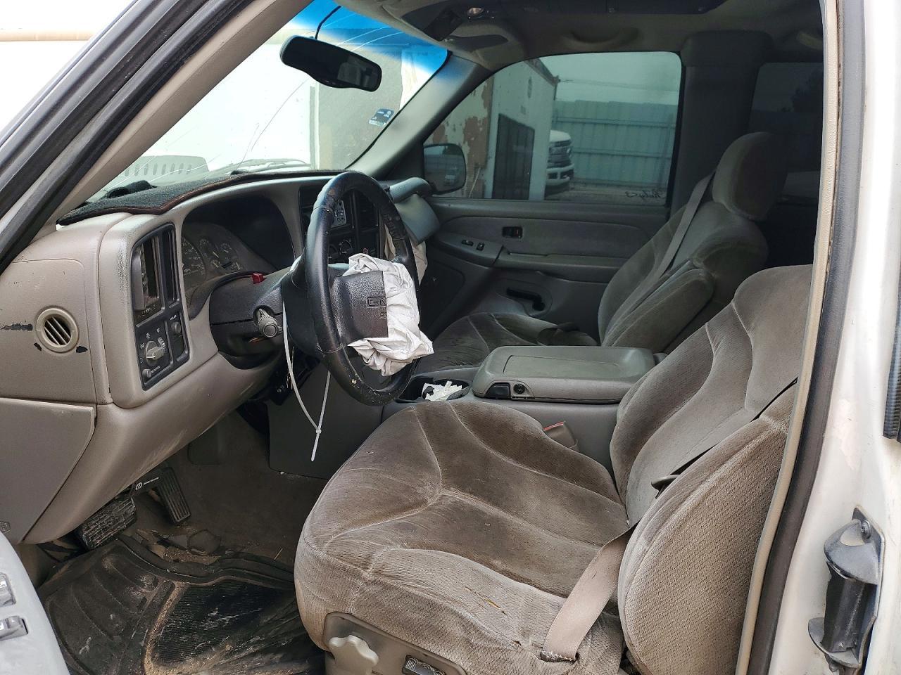 2000 GMC New Sierra C1500 - Фото 7