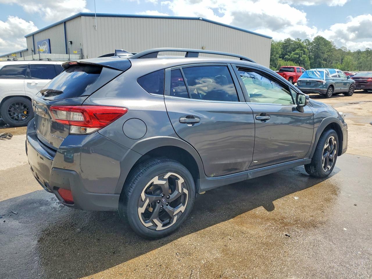 2023 Subaru Crosstrek Limited - Image 3