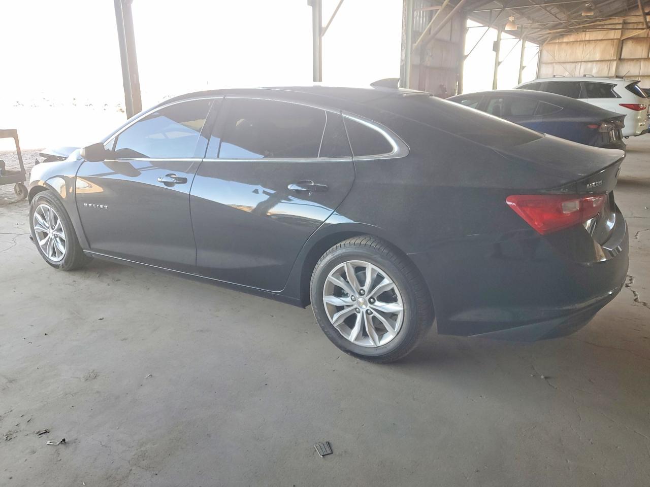 2023 Chevrolet Malibu Lt - Image 2