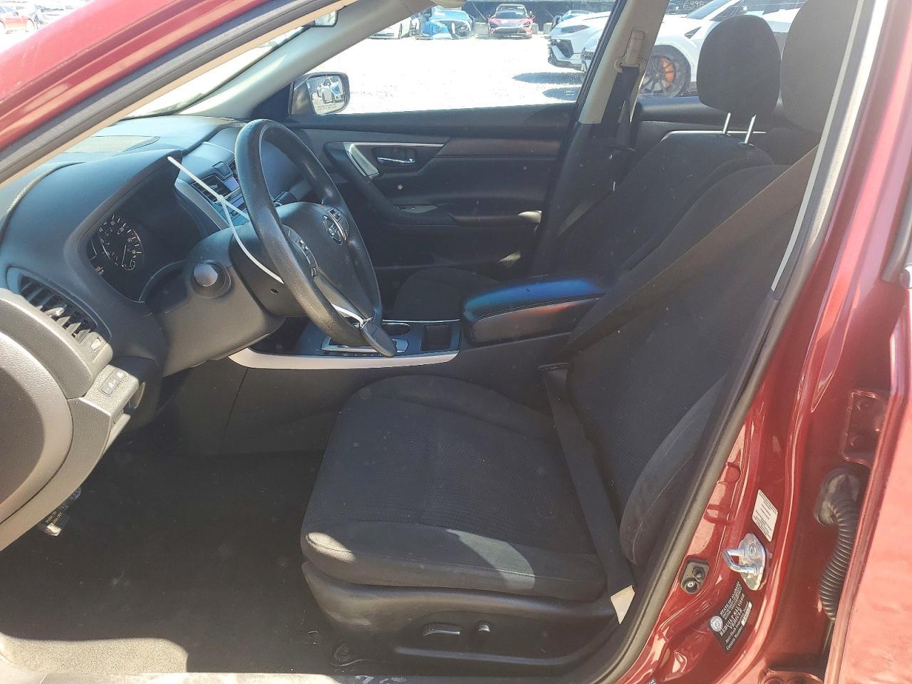 2015 Nissan Altima 2.5 S - Фото 7