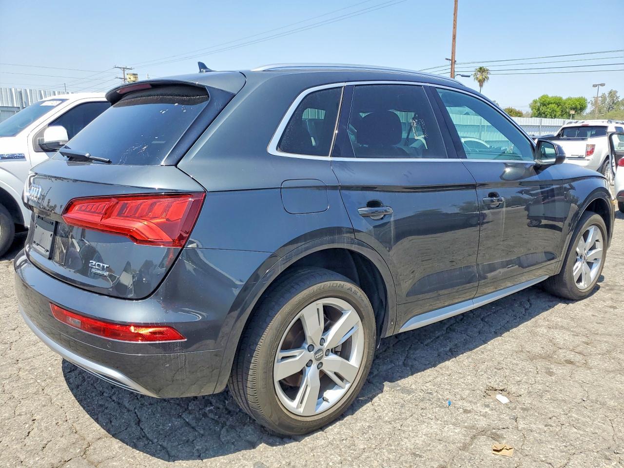 2018 Audi Q5 Premium Plus - Фото 3