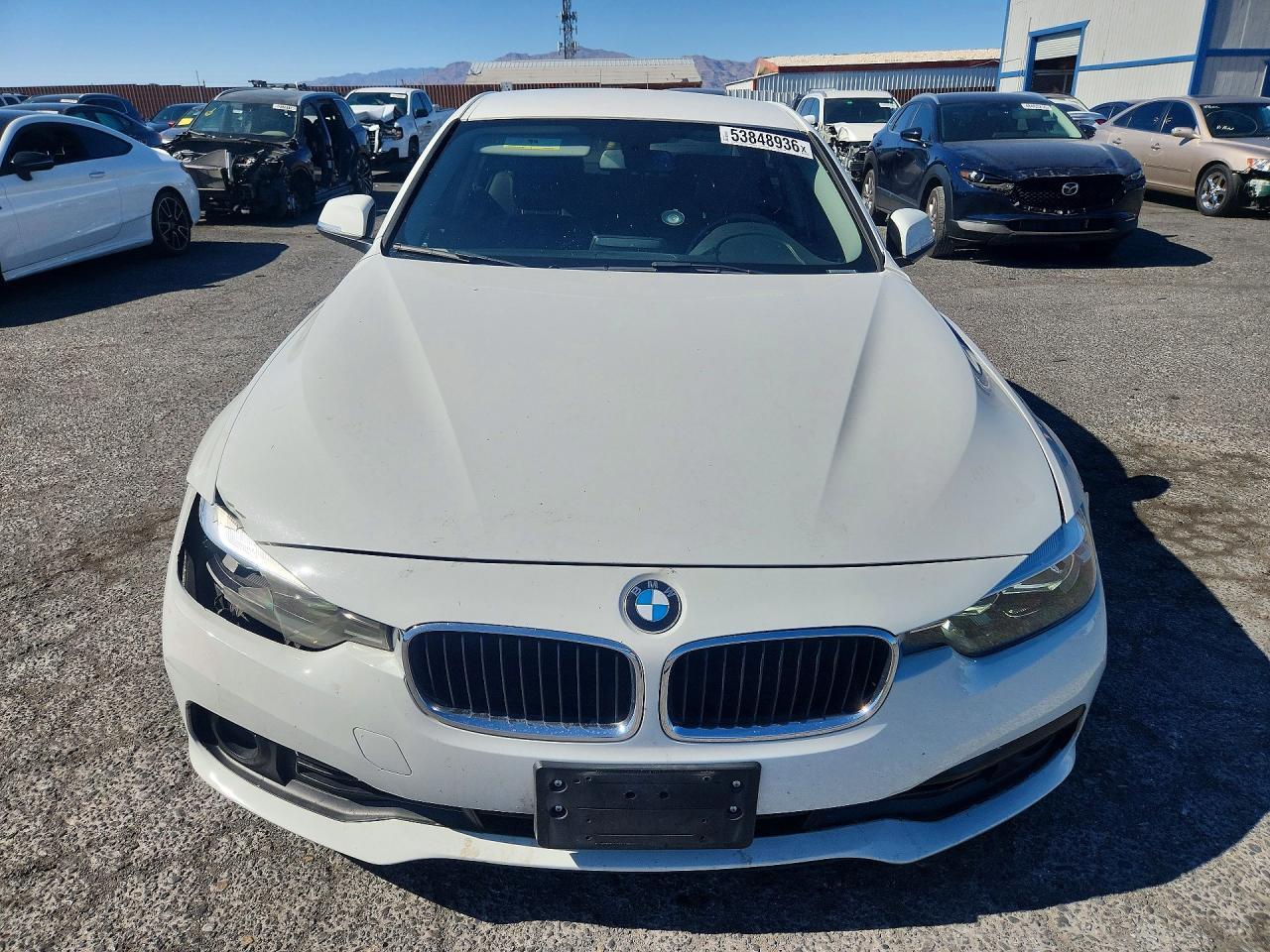 2017 BMW 320 I - Фото 5
