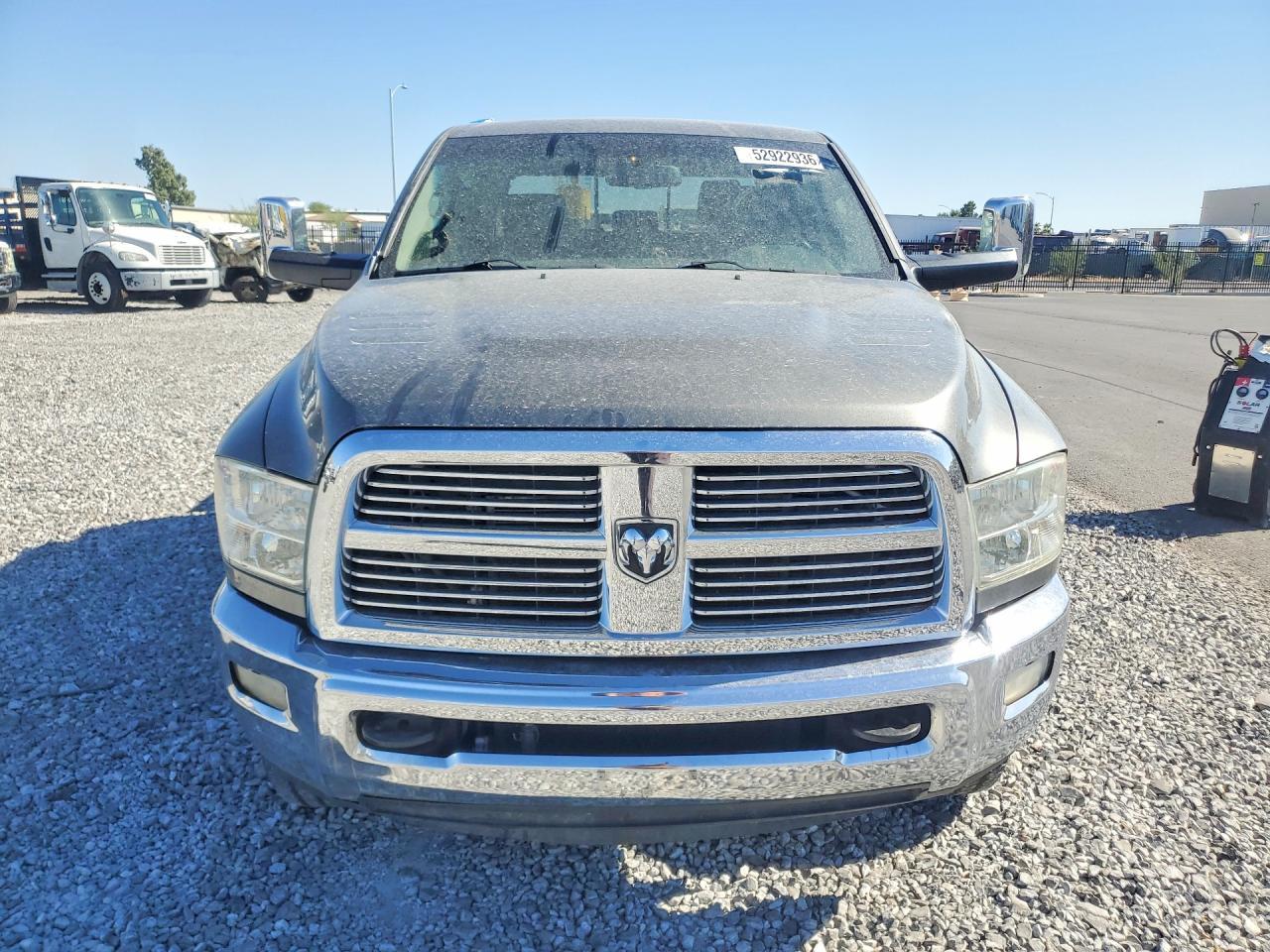 2012 Dodge Ram 3500 Laramie - Image 5