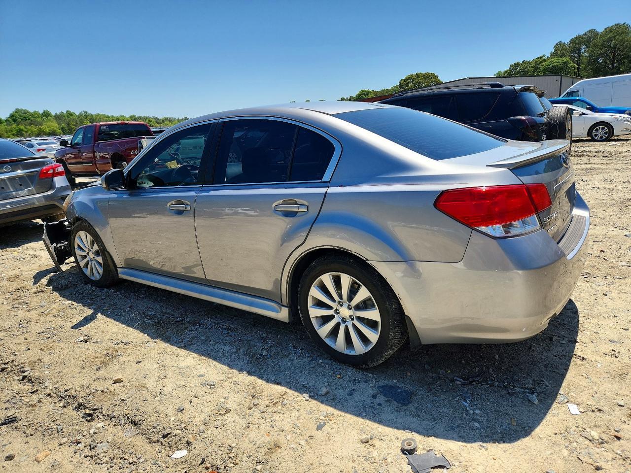 2010 Subaru Legacy 3.6R Limited - Image 2