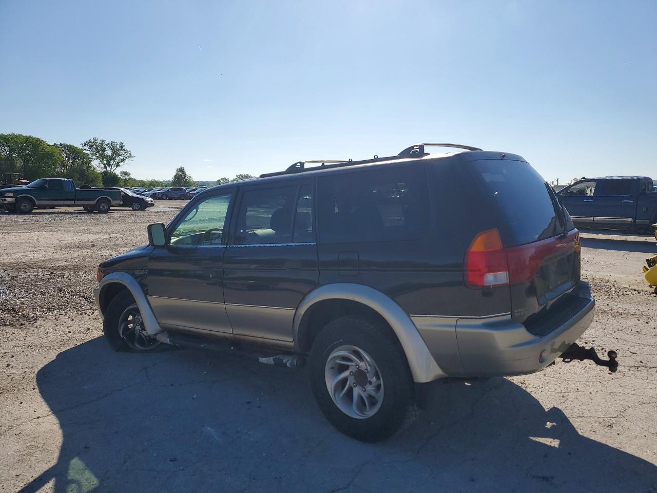 1997 Mitsubishi Montero Sport Ls - Фото 2