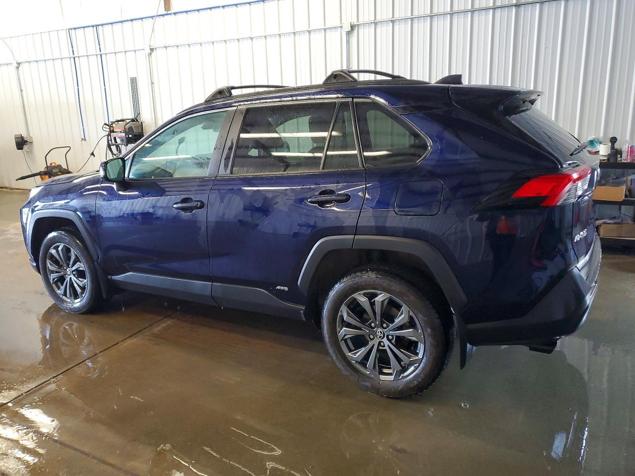 2024 Toyota Rav4 Xle Premium - Фото 2