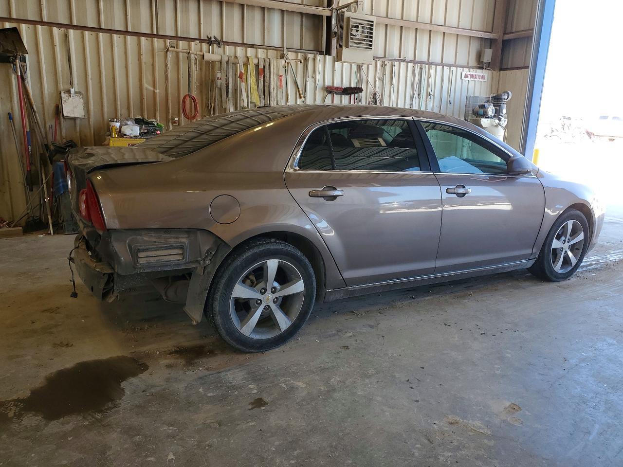 2011 Chevrolet Malibu 1Lt - Image 3