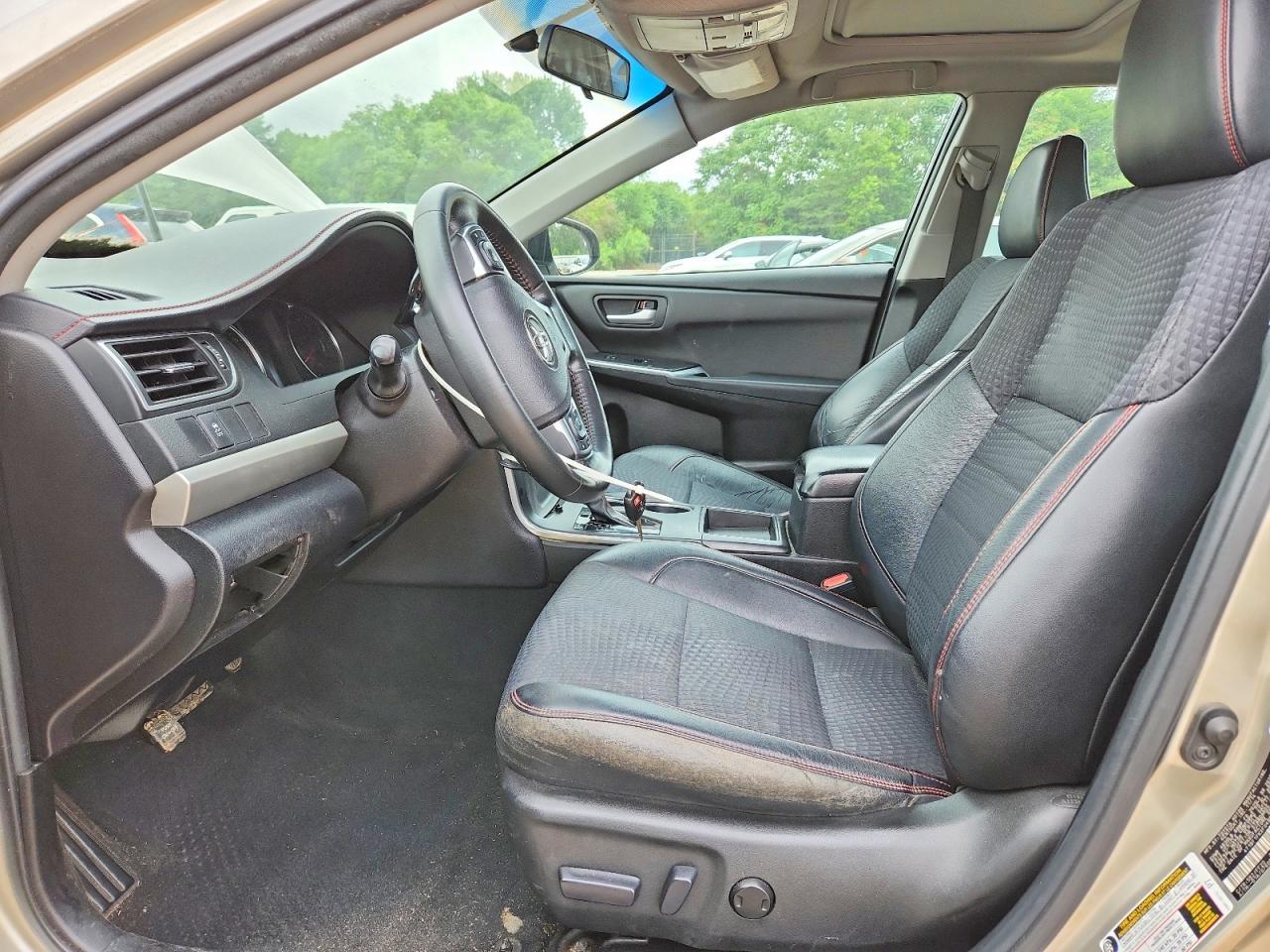 2015 Toyota Camry Se - Фото 7