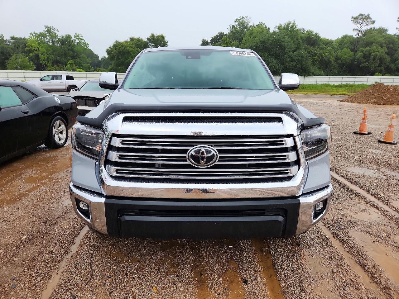 2021 Toyota Tundra Double Cab Limited - Image 5
