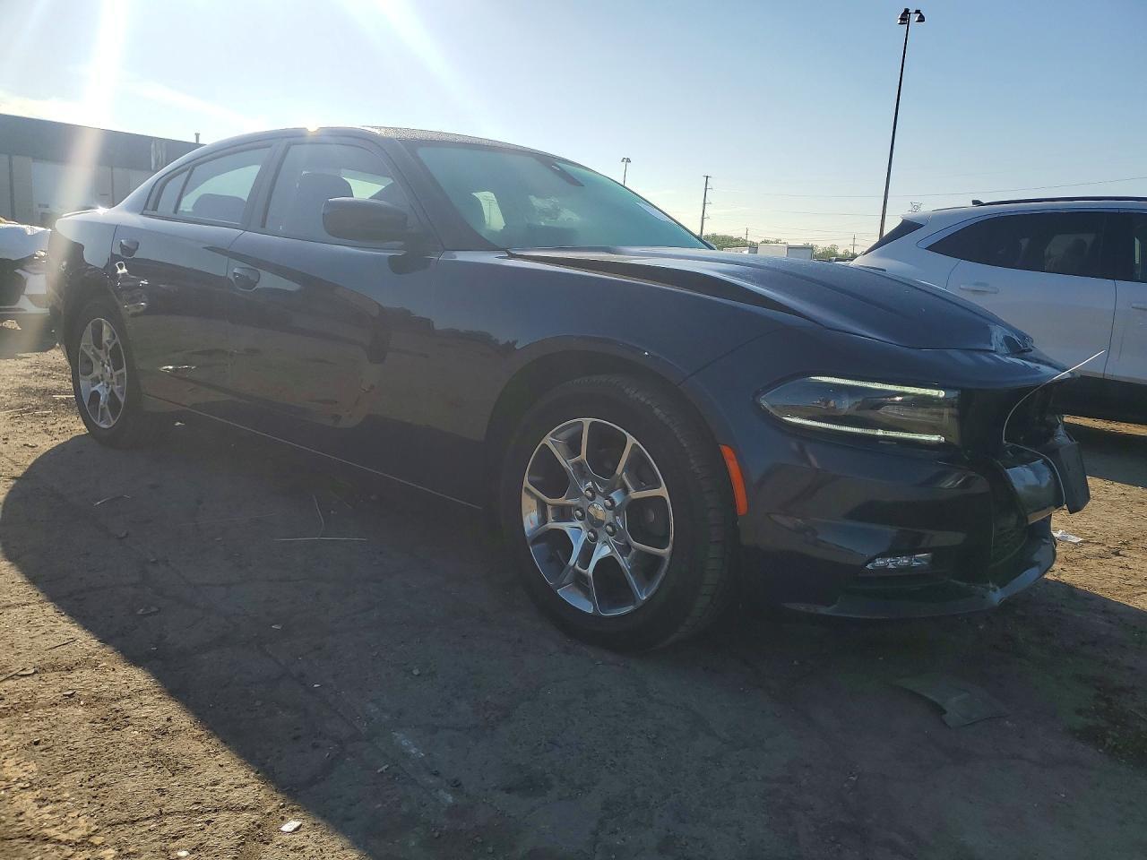 2015 Dodge Charger Sxt - Фото 4