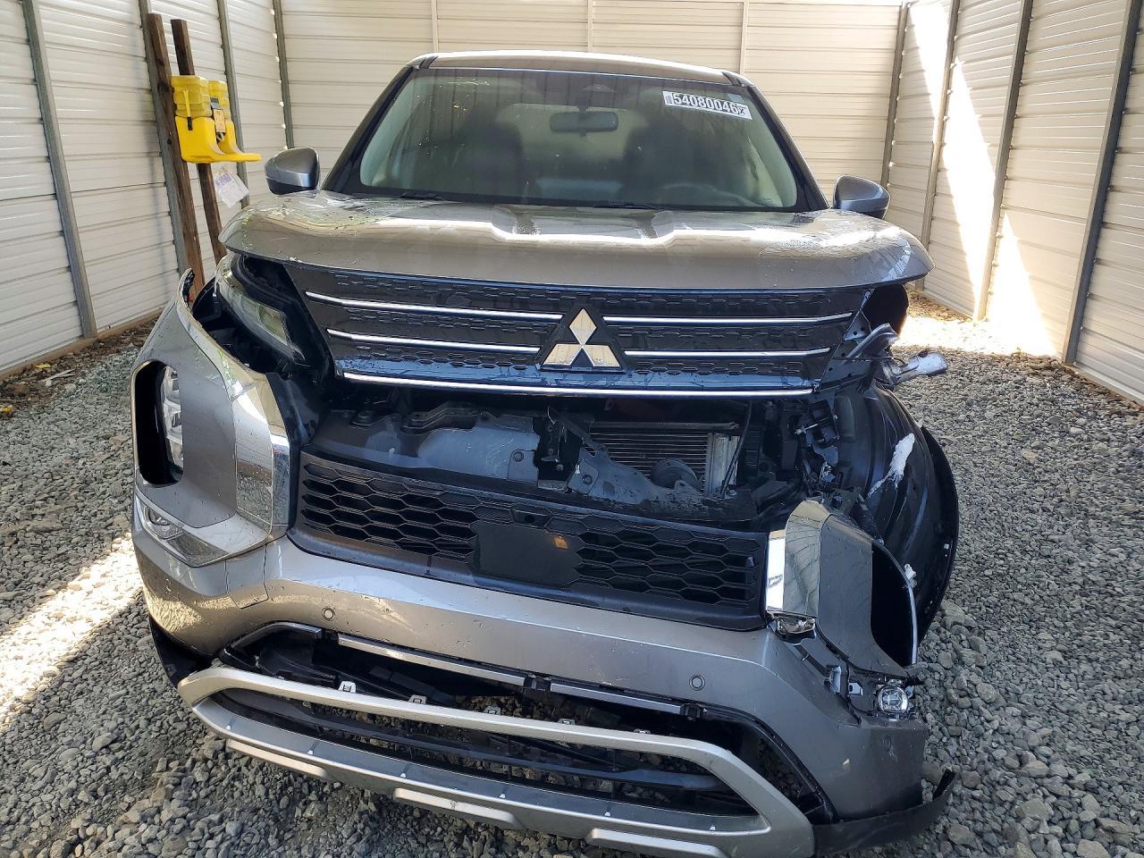 2022 Mitsubishi Outlander Se - Фото 5
