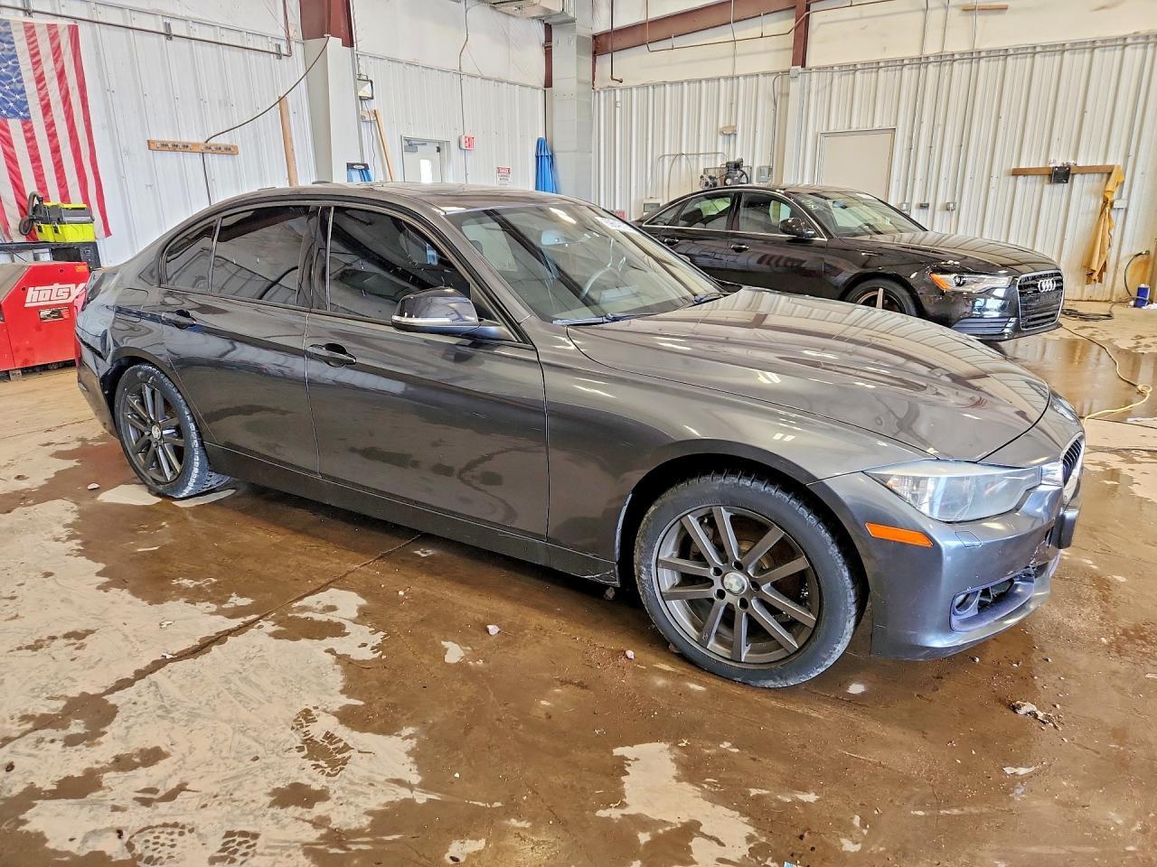 2012 BMW 328 I - Фото 4