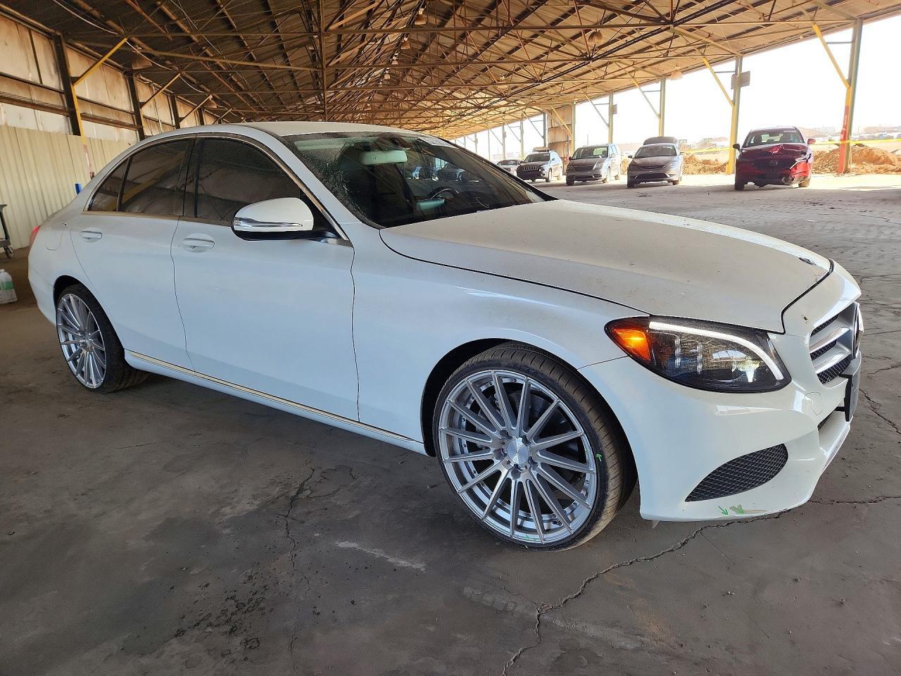 2015 Mercedes-Benz C 300 - Image 4