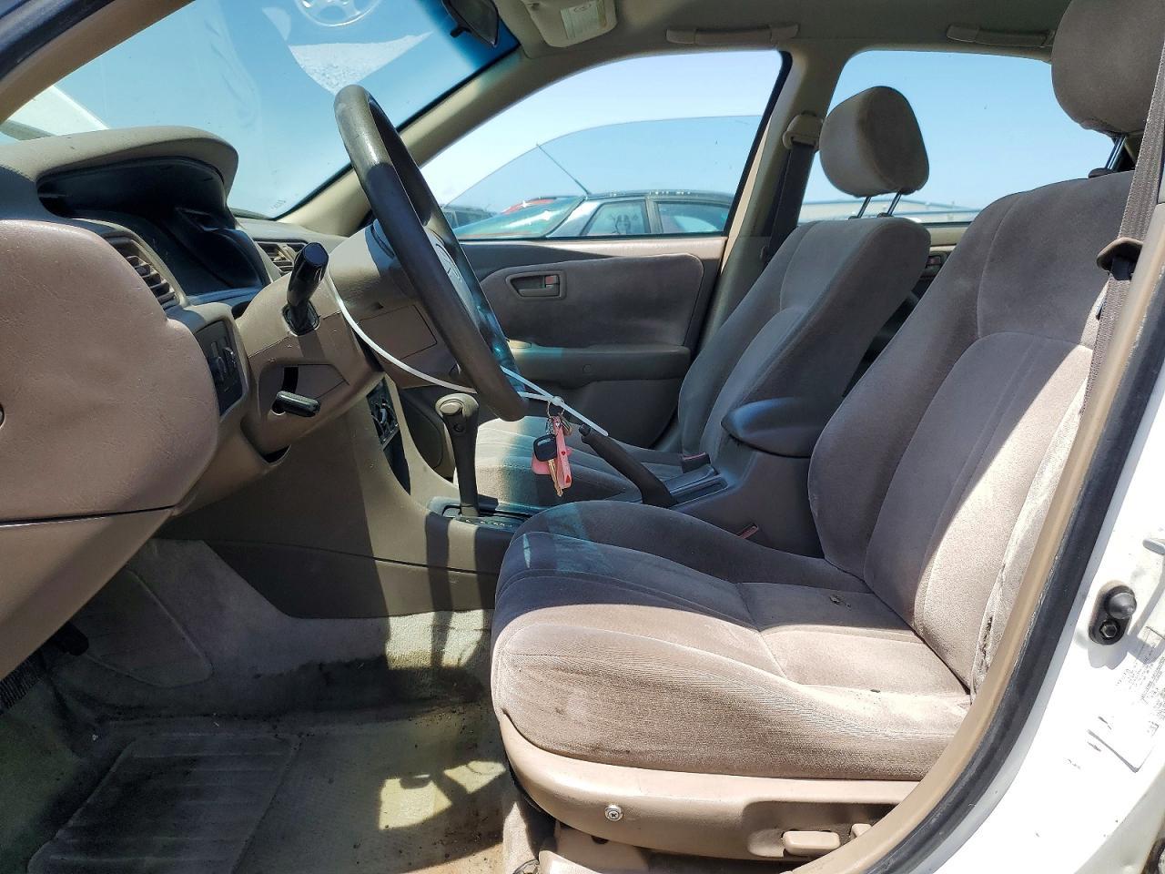 1999 Toyota Camry Le - Image 7
