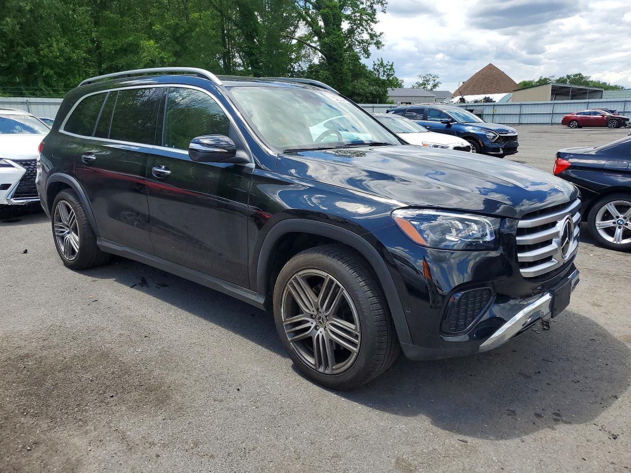 2025 Mercedes-Benz Gls 450 4Matic - Image 4