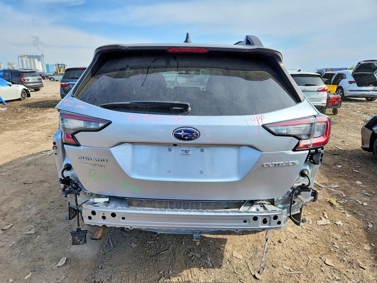 2020 Subaru Outback Premium - Image 6
