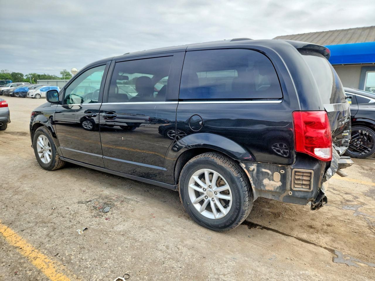 2018 Dodge Grand Caravan Sxt - Фото 2