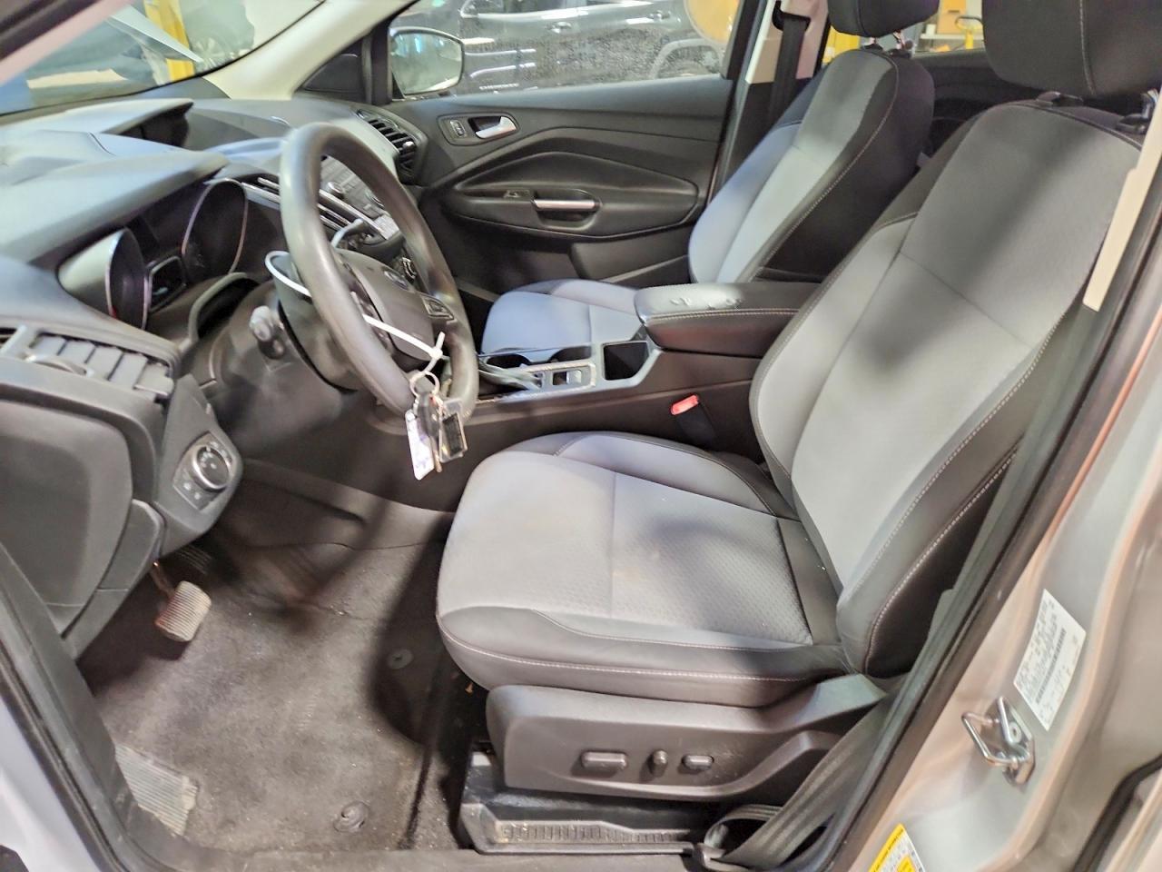 2017 Ford Escape Se - Фото 7