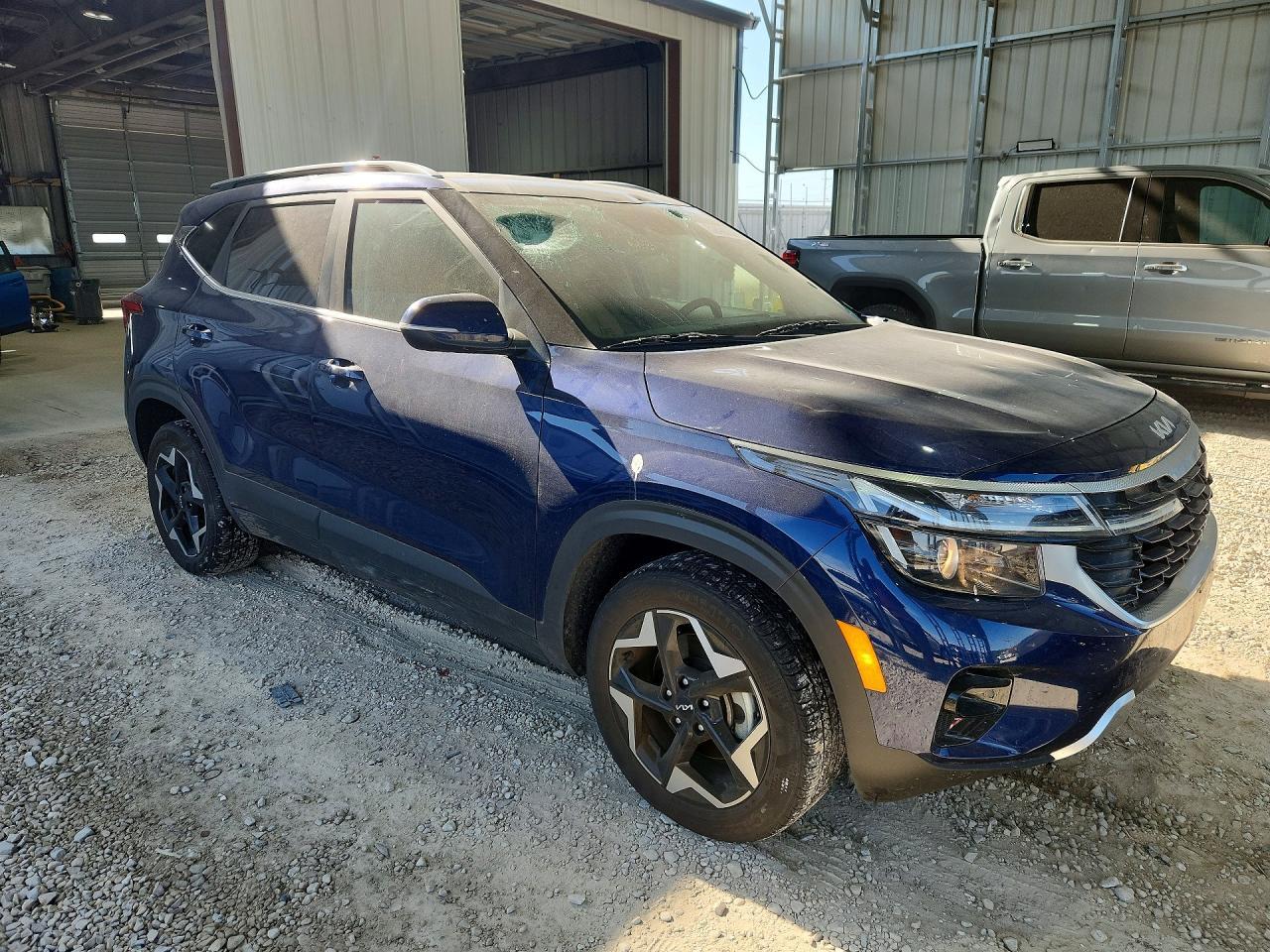 2024 Kia Seltos Ex - Image 4