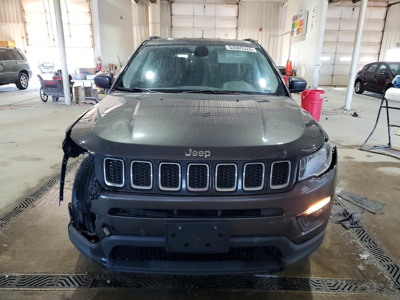 2019 Jeep Compass Latitude - Фото 5