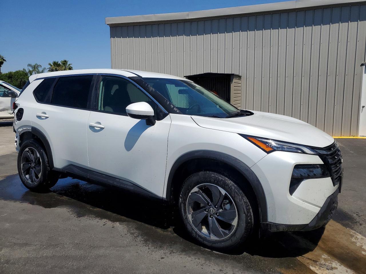 2025 Nissan Rogue Sv - Фото 4