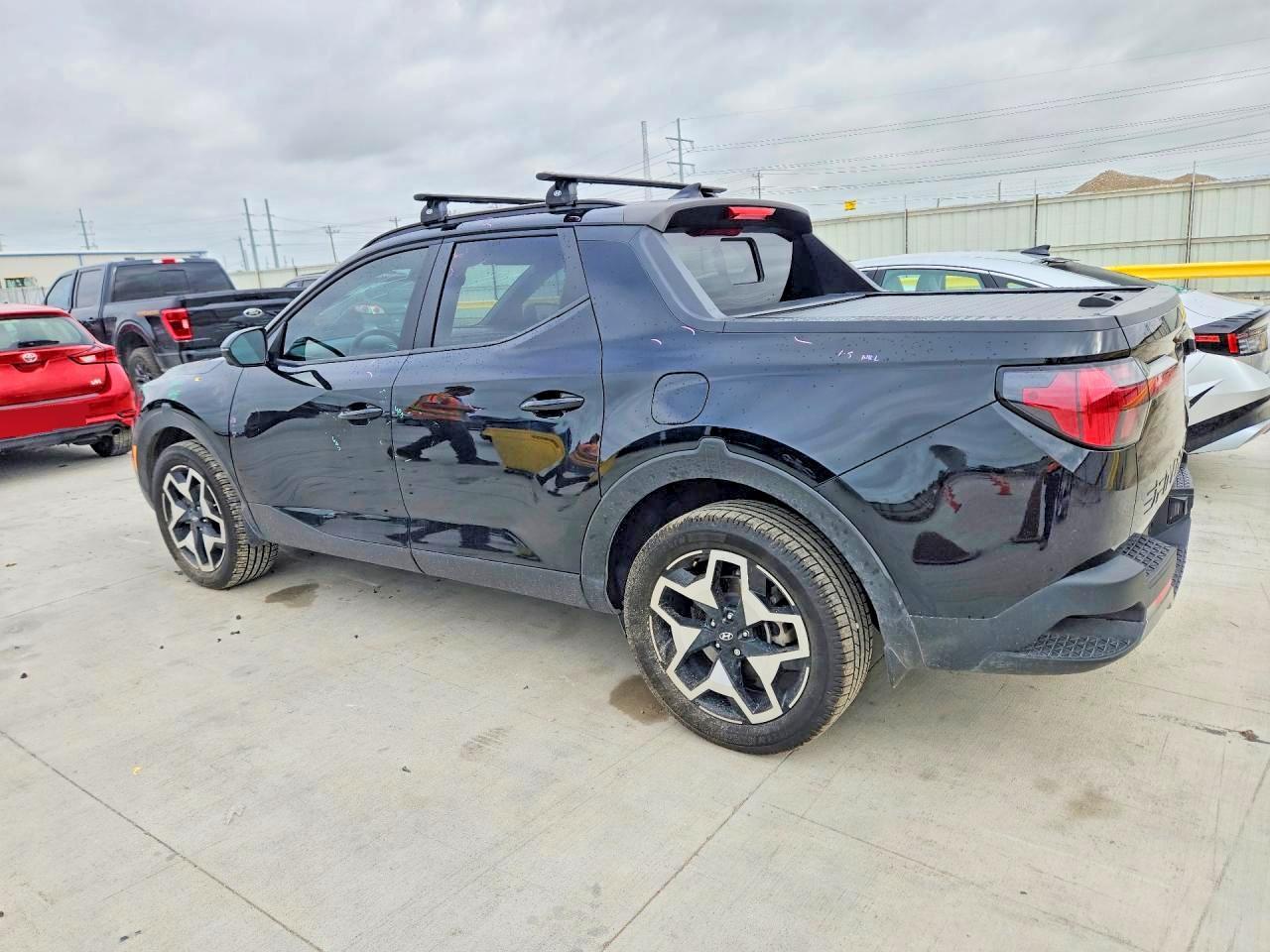 2022 Hyundai Santa Cruz Limited - Фото 2
