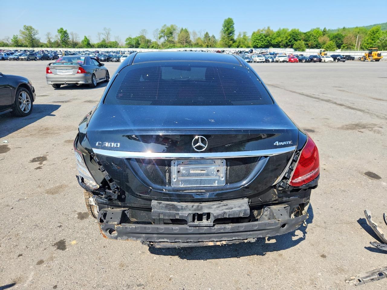 2015 Mercedes-Benz C 300 4Matic - Фото 6