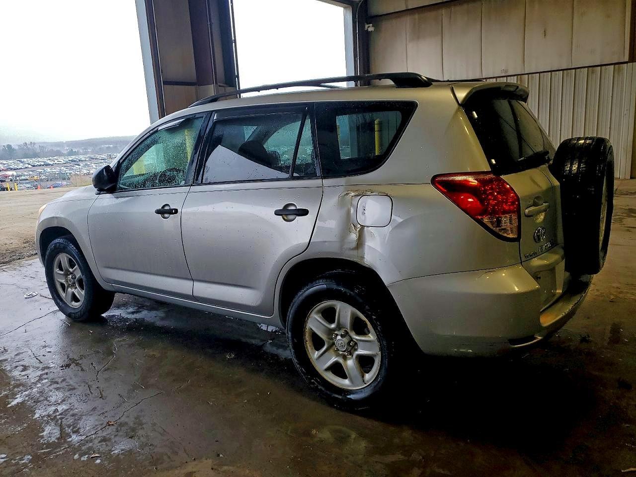 2008 Toyota Rav 4 - Image 2