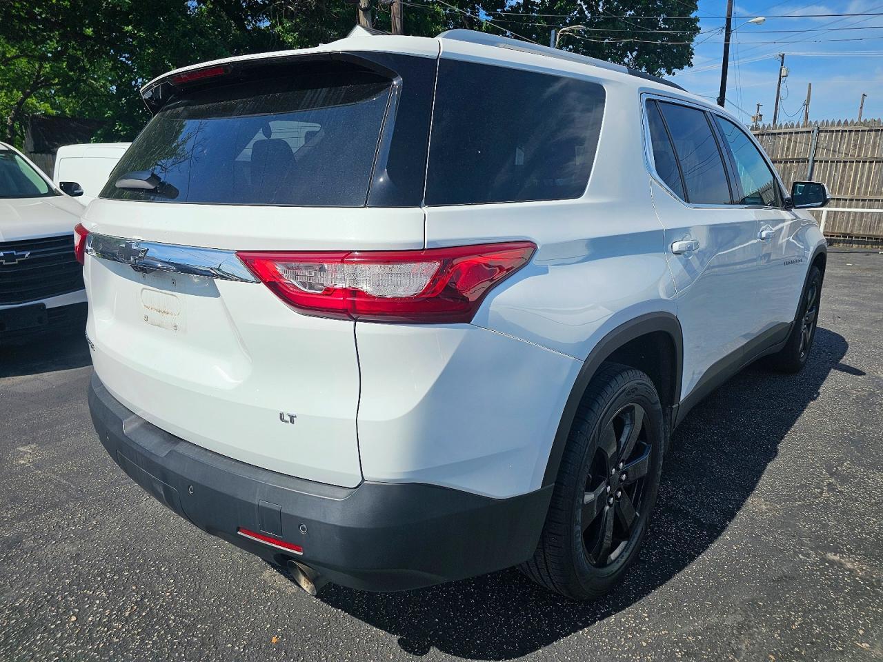 2018 Chevrolet Traverse Lt - Image 4