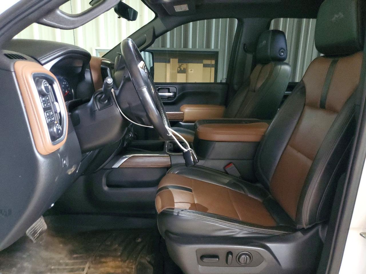 2021 Chevrolet Silverado K3500 High Country - Фото 7