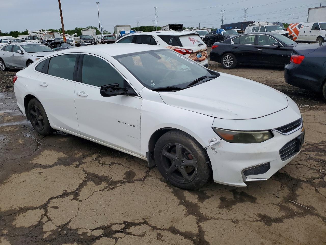 2018 Chevrolet Malibu Ls - Фото 4