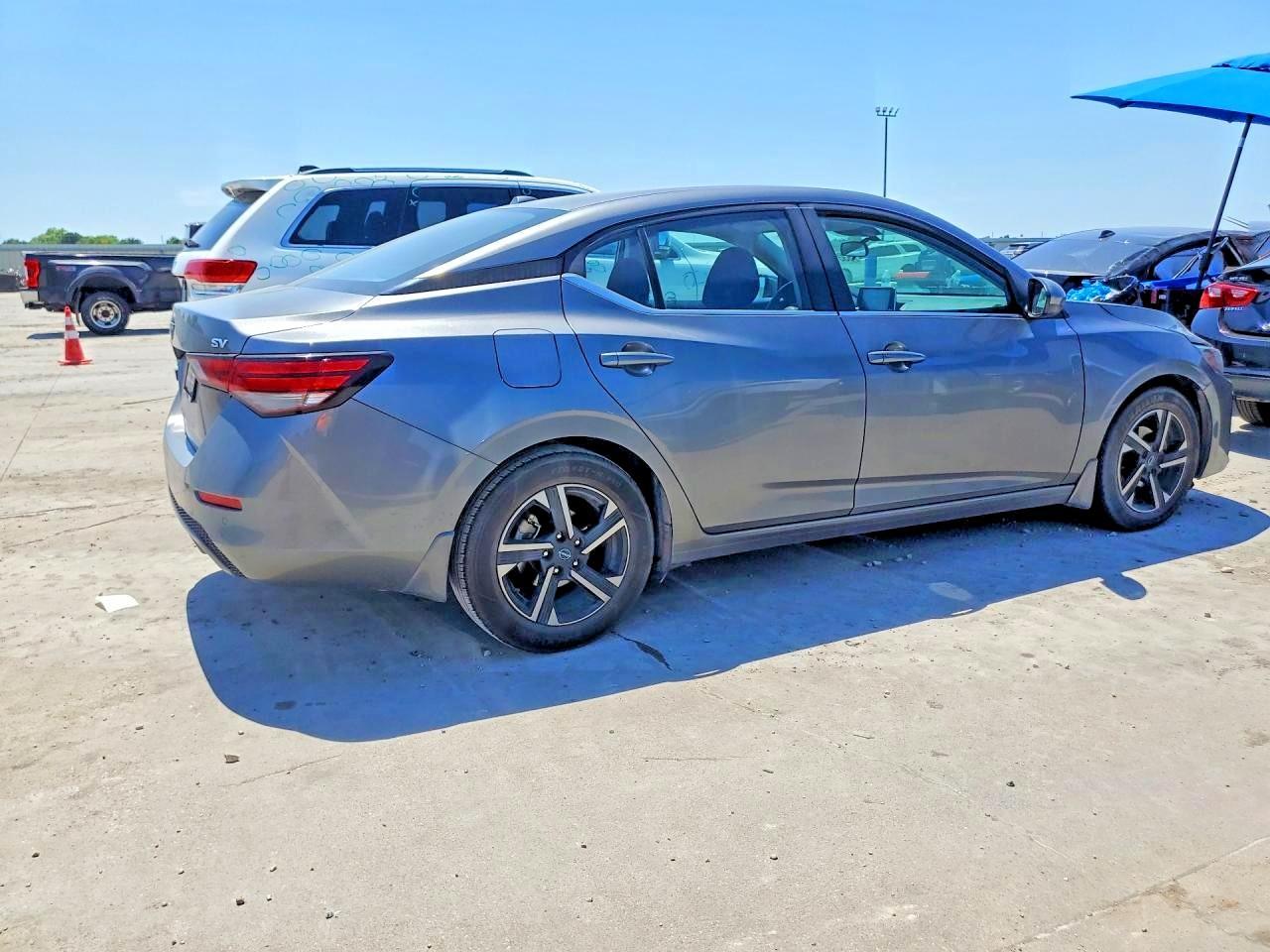 2024 Nissan Sentra Sv - Image 3