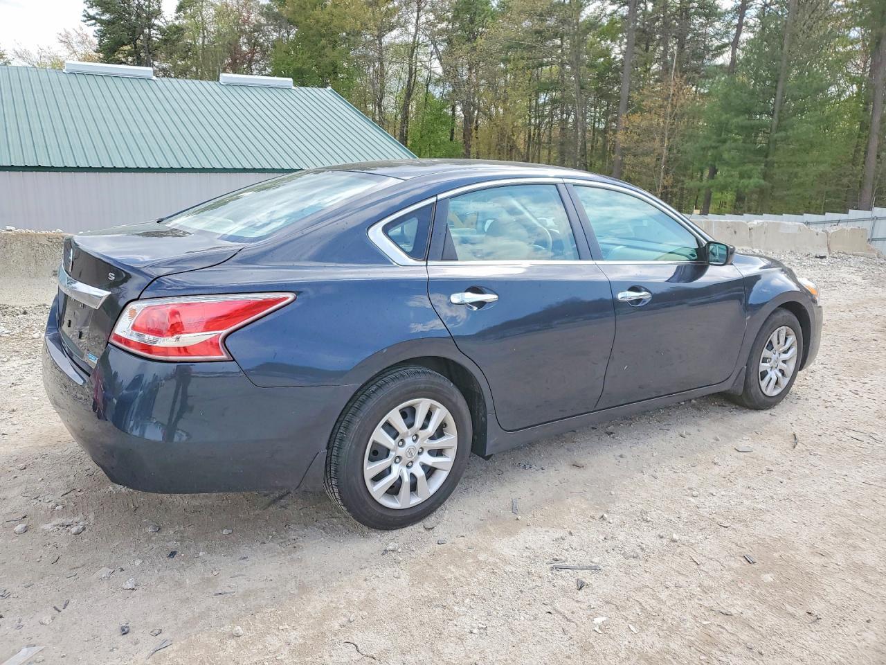 2013 Nissan Altima 2.5 - Image 3