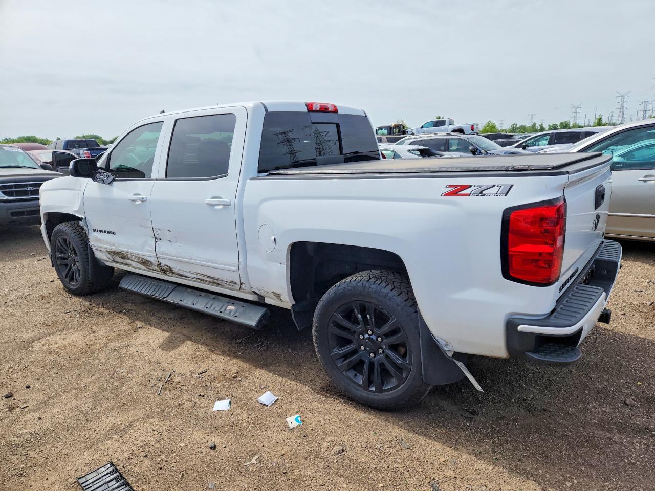 2018 Chevrolet Silverado K1500 Lt - Image 2