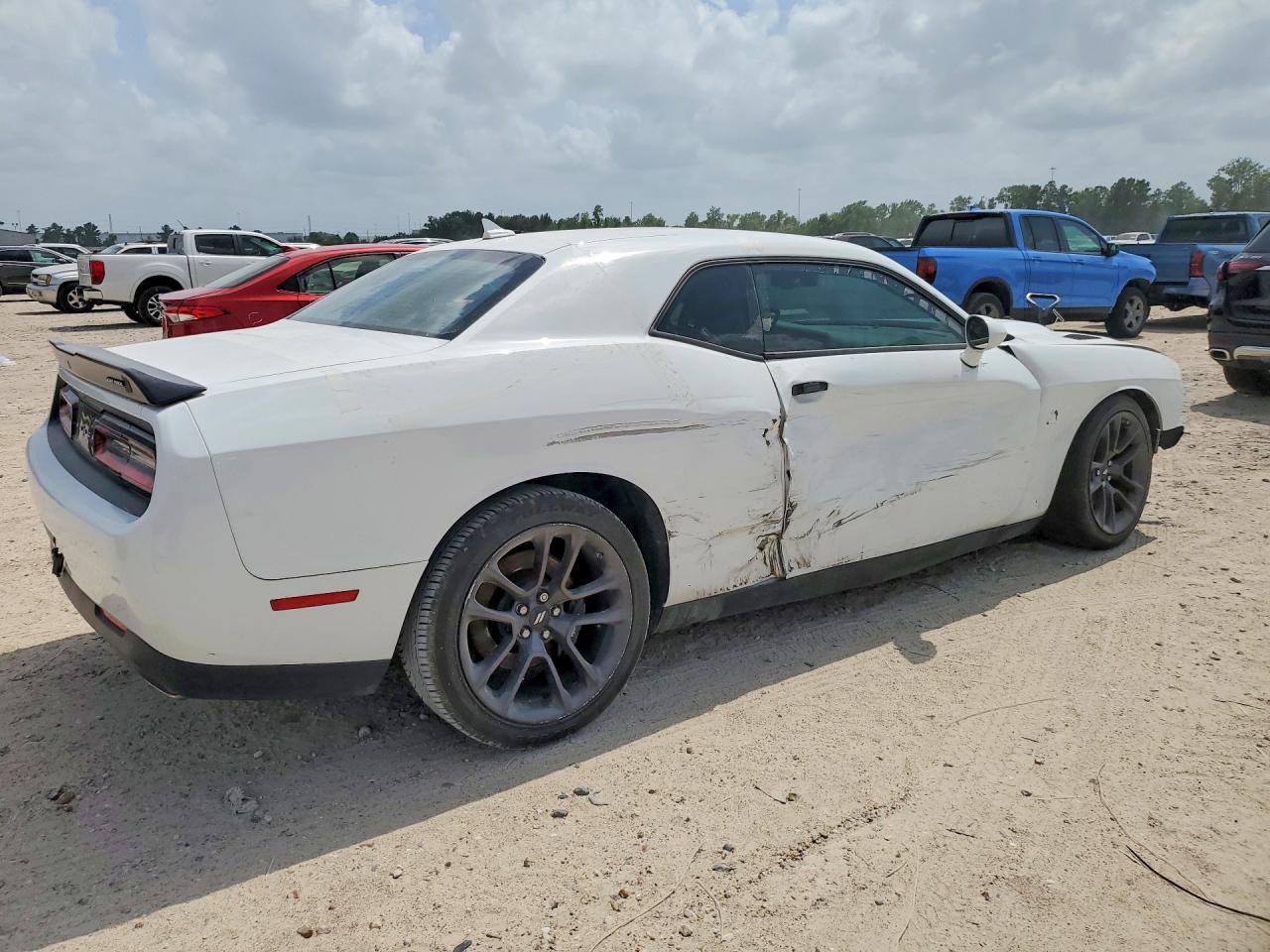 2020 Dodge Challenger R - Фото 3