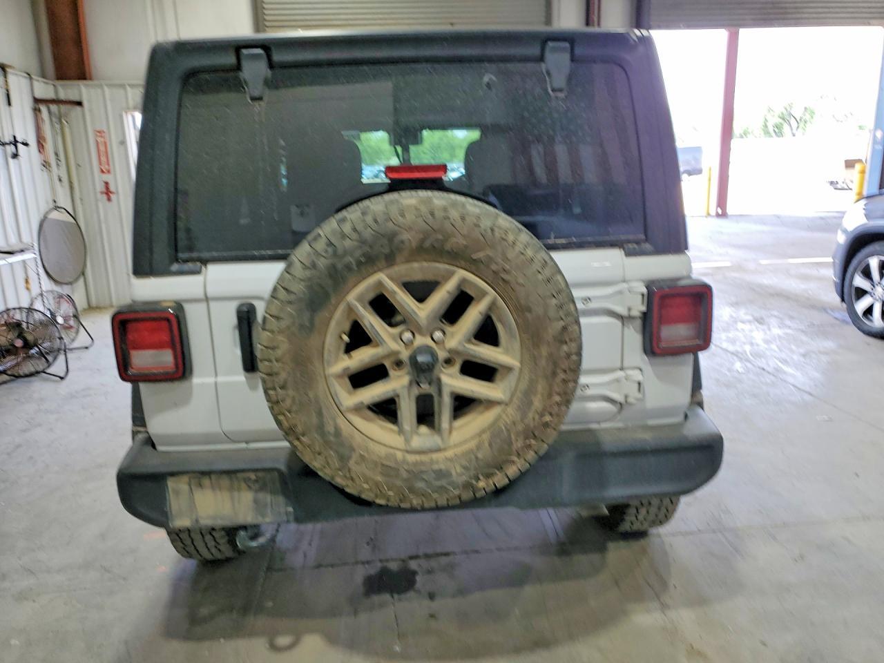 2024 Jeep Wrangler Sport - Image 6