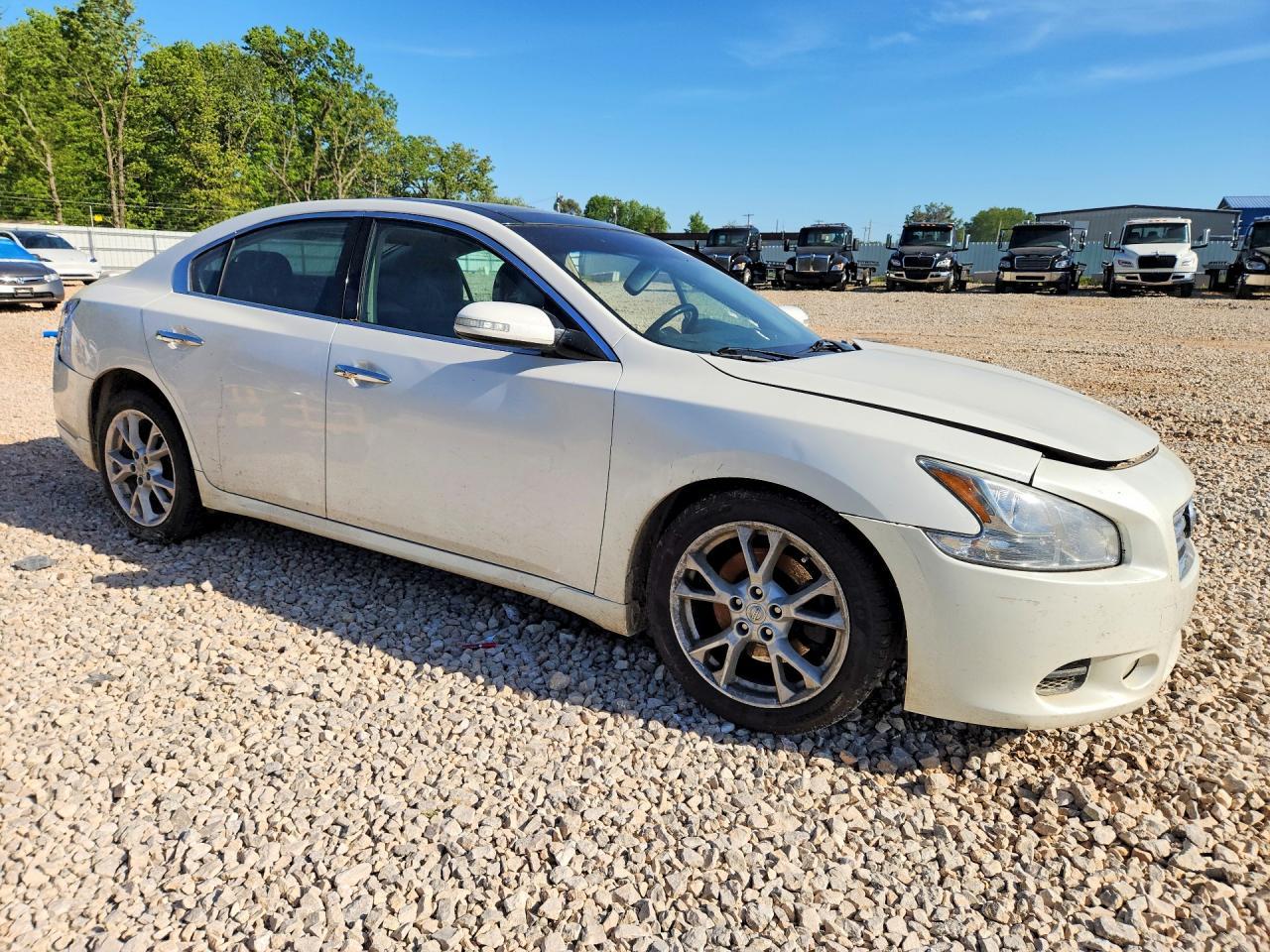 2014 Nissan Maxima 3.5 Sv - Image 4