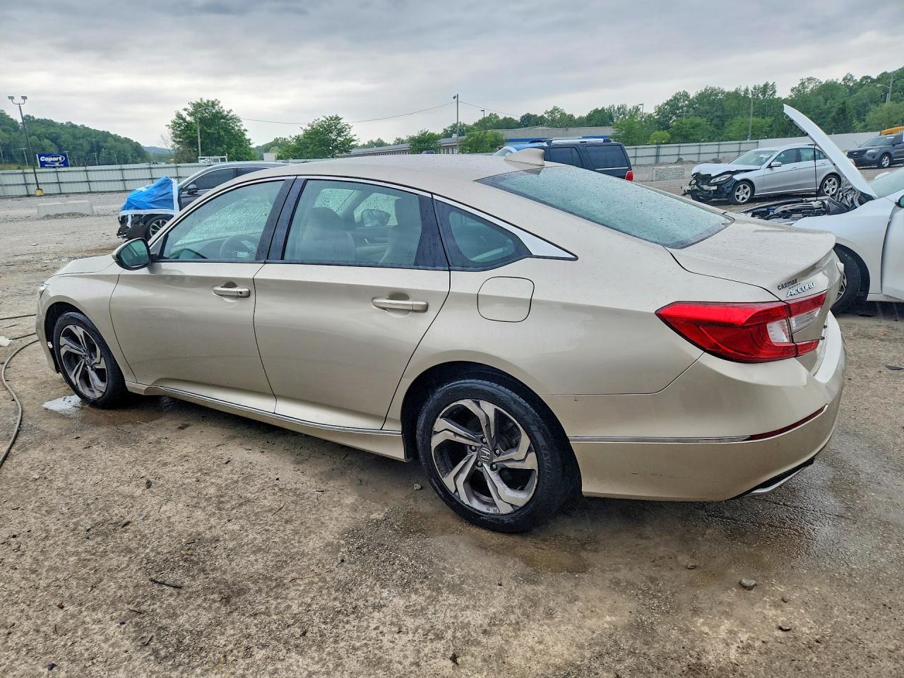2018 Honda Accord Exl - Image 2