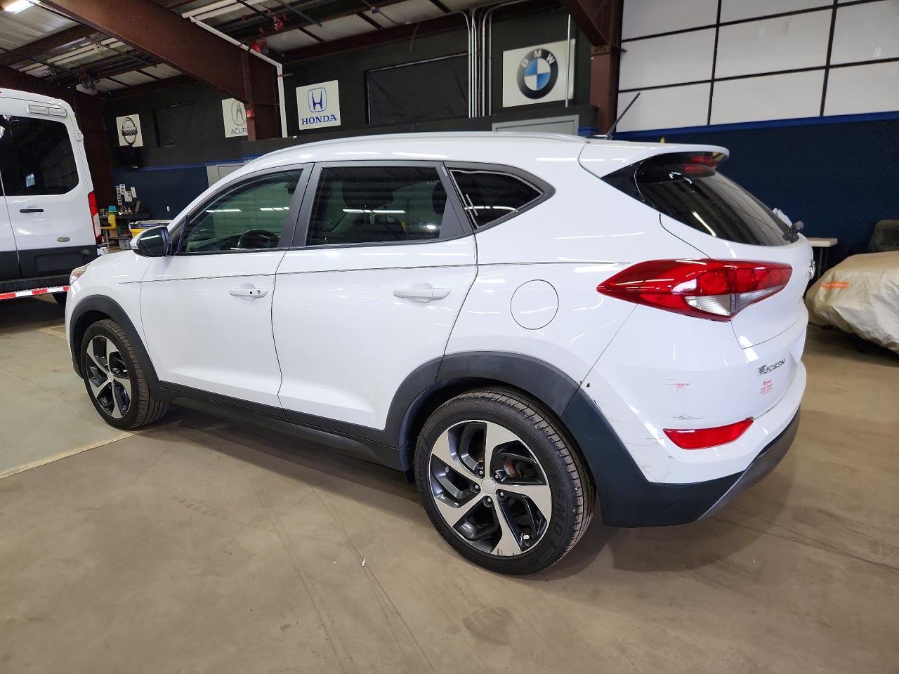 2016 Hyundai Tucson Sport - Фото 2